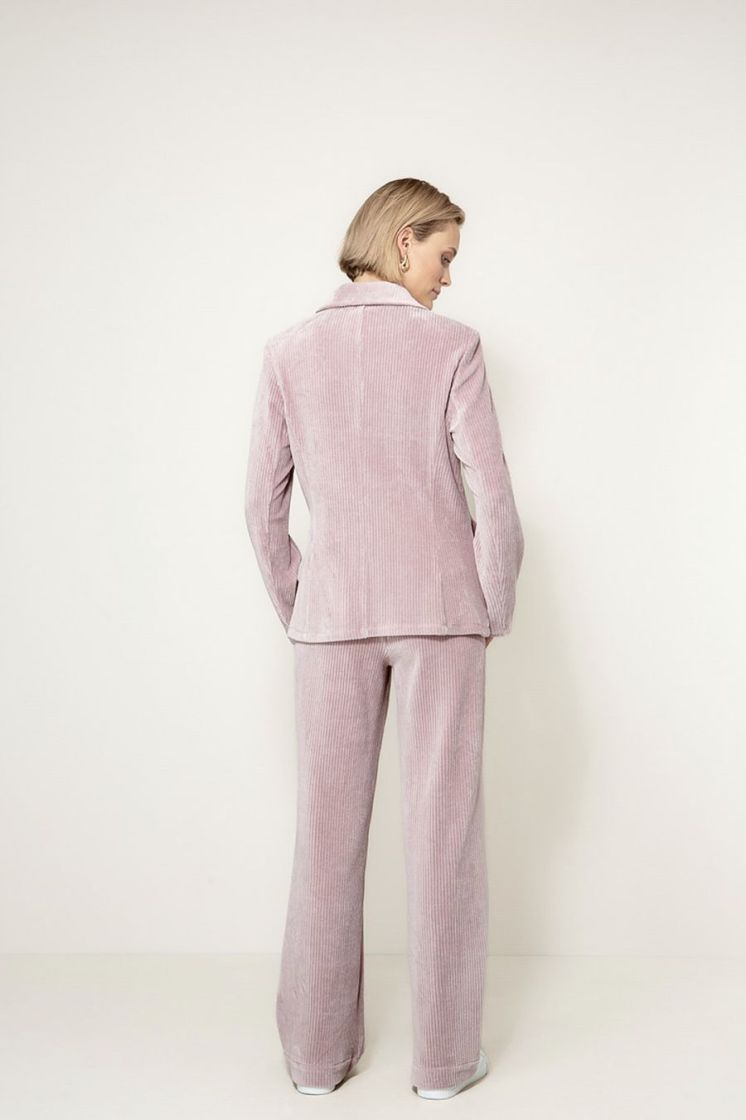 MAUVE