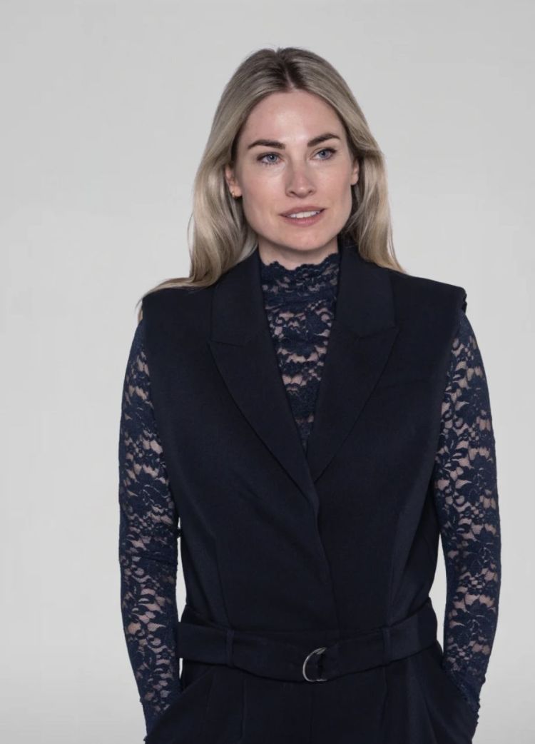  NAVY BLUE