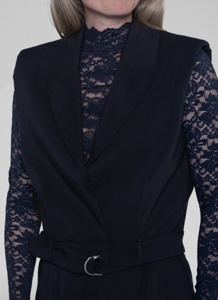  NAVY BLUE