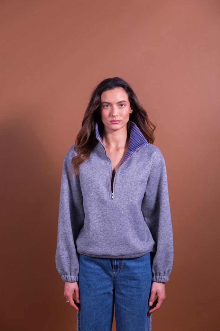 NEOMIE GREY