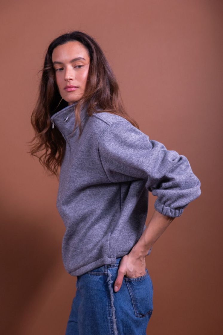 NEOMIE GREY