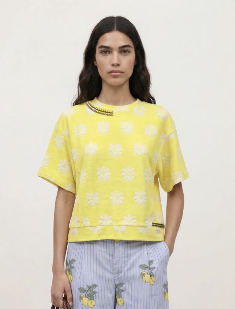  JAUNE