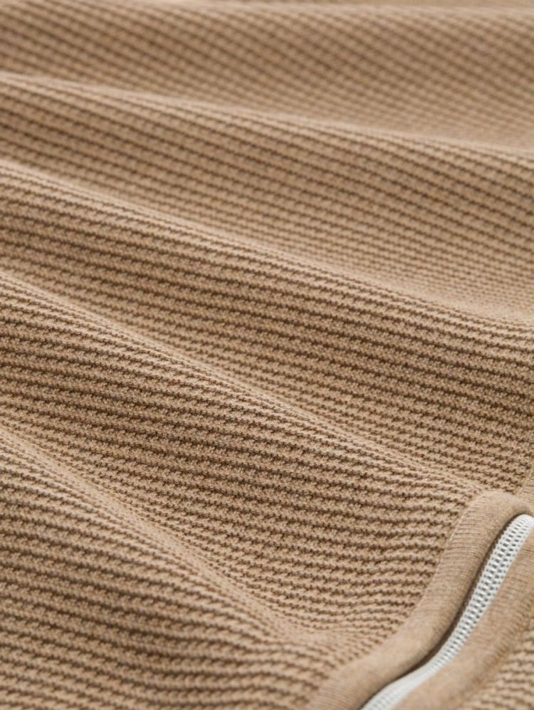  31089 hazel bro